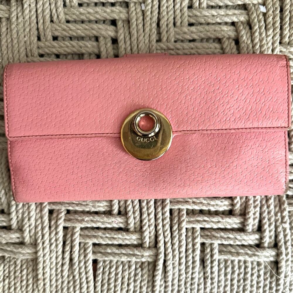 Gucci Vintage Pink Long Snap Wallet with Gold Hardware